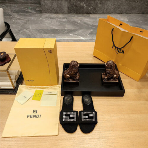 High Quality Luxury Fendi Lamb Wool Series Slippers – Style 54323 product detail