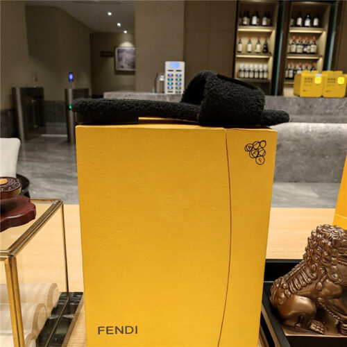 High Quality Luxury Fendi Lamb Wool Series Slippers – Style 54323 product detail