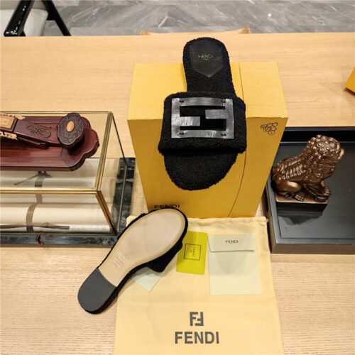 High Quality Luxury Fendi Lamb Wool Series Slippers – Style 54323 product detail