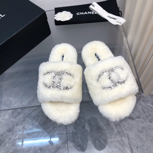 High Quality Luxury Chanel Rhinestone Hair Drag – Style 39334 product detail
