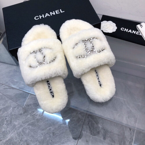 High Quality Luxury Chanel Rhinestone Hair Drag – Style 39334 product detail