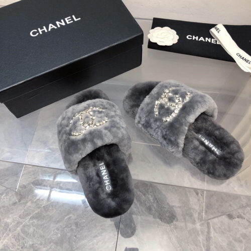High Quality Luxury Chanel Rhinestone Hair Drag – Style 03174 product detail
