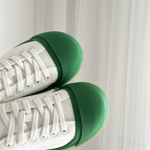 High Quality Luxury Bottega Veneta Couple Sneakers – Style 86438 product detail