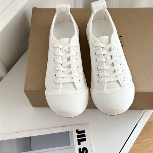 High Quality Luxury Bottega Veneta Couple Sneakers product detail