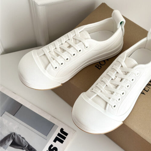 High Quality Luxury Bottega Veneta Couple Sneakers product detail
