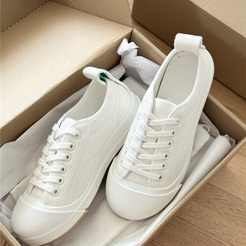 High Quality Luxury Bottega Veneta Couple Sneakers product detail