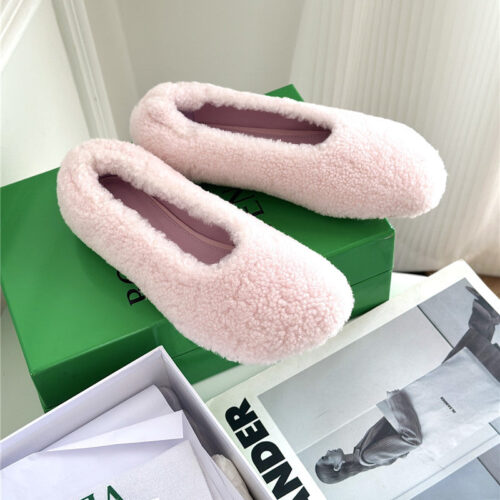 High Quality Luxury Bottega Veneta New Fur Shoes – Style 46150 alternate view