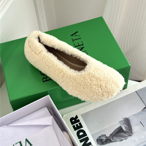 High Quality Luxury Bottega Veneta New Fur Shoes – Style 75526 product detail