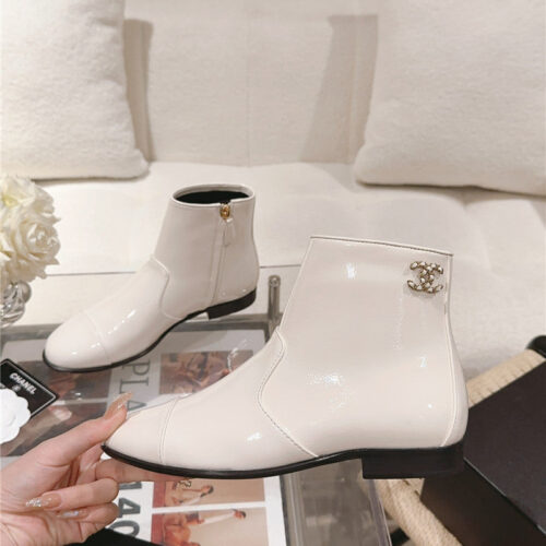 High Quality Luxury Chanel New Chelsea Ankle Boots – Style 33158 alternate view