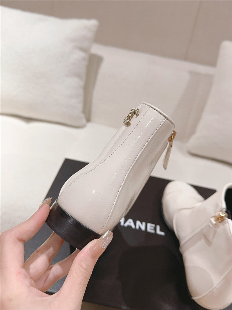 High Quality Luxury Chanel New Chelsea Ankle Boots – Style 33158 product detail