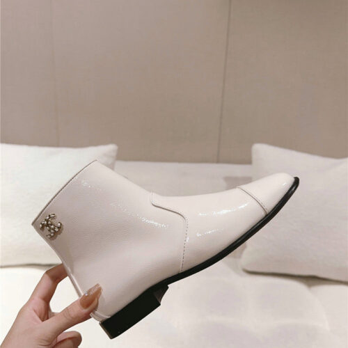 High Quality Luxury Chanel New Chelsea Ankle Boots – Style 33158 product detail