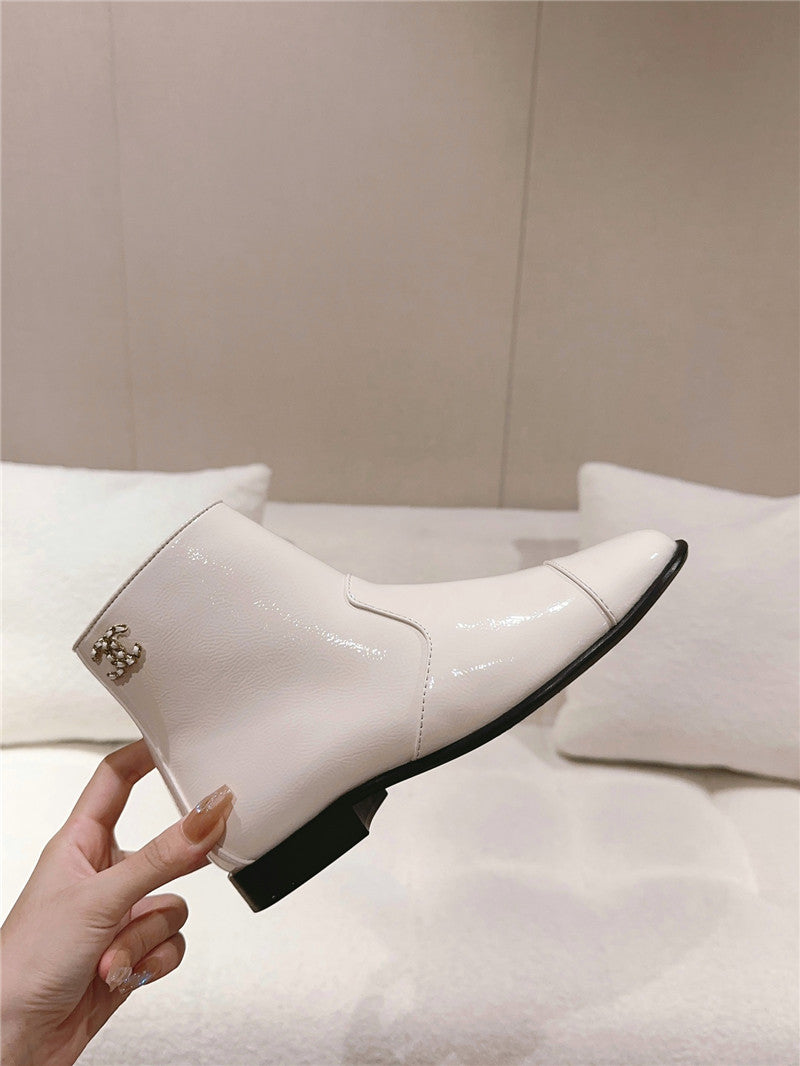 High Quality Luxury Chanel New Chelsea Ankle Boots – Style 33158 product detail