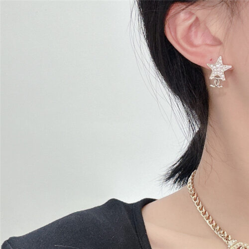 High Quality Luxury Chanel New Double C Earrings On Both Sides alternate view