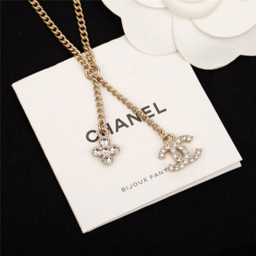High Quality Luxury Chanel Handmade Four-Leaf Clover Necklace product detail
