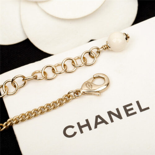High Quality Luxury Chanel Handmade Four-Leaf Clover Necklace product detail