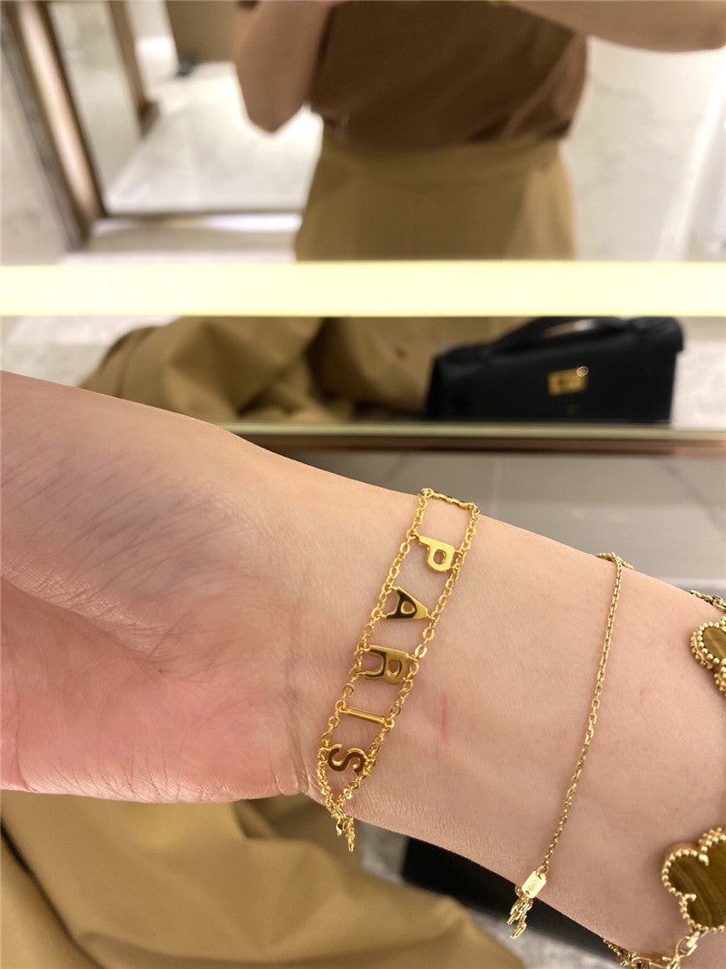 High Quality Luxury Celine Oval Link Bracelet product detail