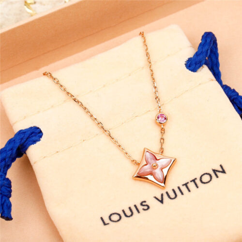High Quality Luxury Louis Vuitton Carnelian Necklace alternate view