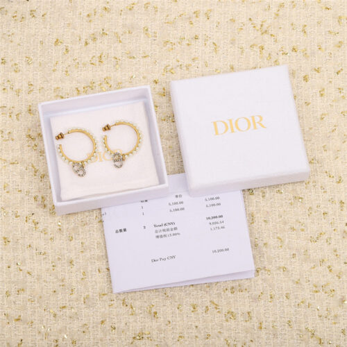 High Quality Luxury Dior New Letter Bracelet alternate view
