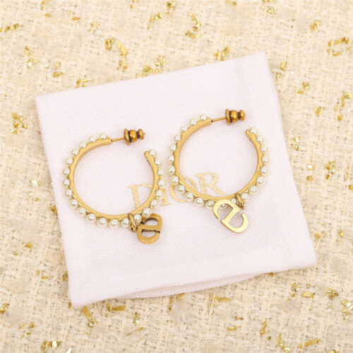High Quality Luxury Dior New Letter Bracelet product detail