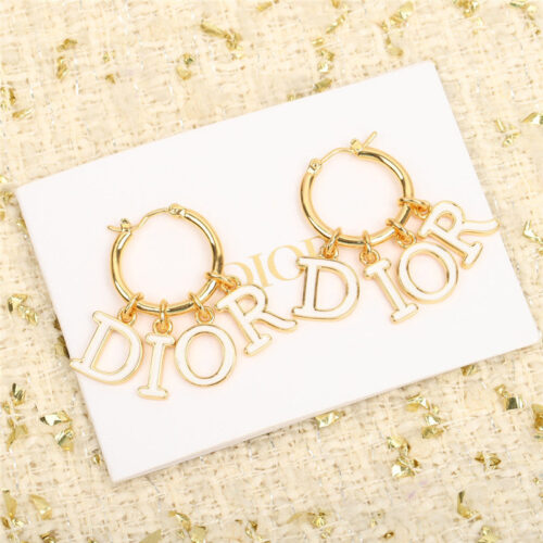 High Quality Luxury Dior Letter Pendant Earrings