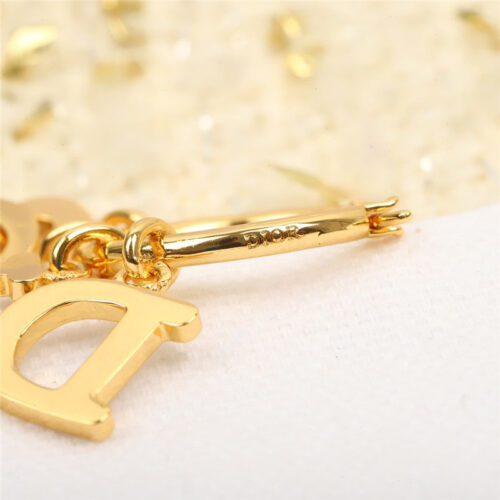 High Quality Luxury Dior Letter Pendant Earrings product detail