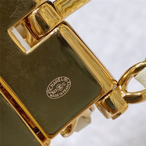 High Quality Luxury Chanel Swivel Hardware Buckle Belt – Style 46758 product detail