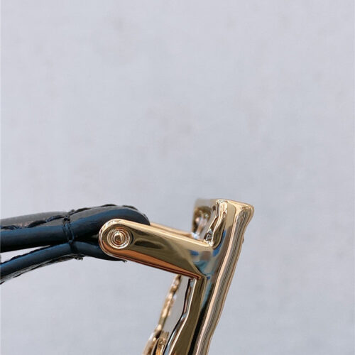 High Quality Luxury Chanel Gold Metal Logo Buckle Belt product detail