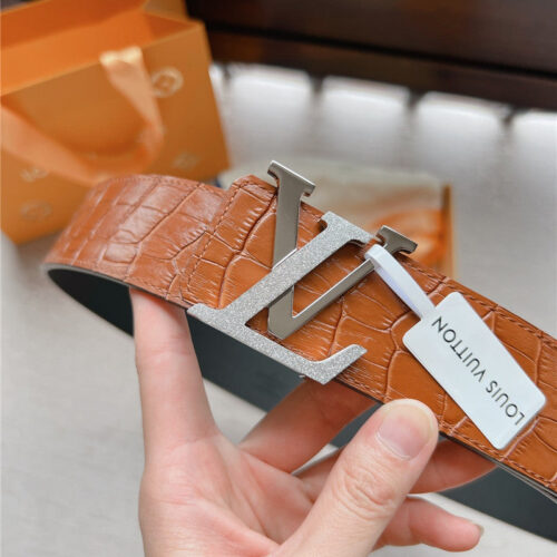 High Quality Luxury Louis Vuitton Classic Belt – Style 44742 alternate view