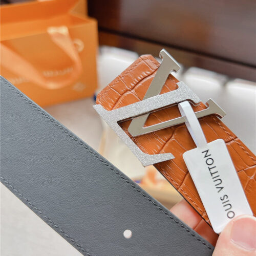 High Quality Luxury Louis Vuitton Classic Belt – Style 44742 product detail
