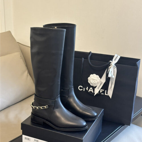 High Quality Luxury Chanel Autumn Winter Chain Ankle Boots alternate view