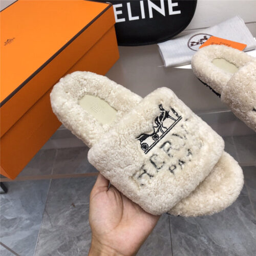 High Quality Luxury Hermes Fur Roll Cake Hair Ershuo – Style 63107 alternate view