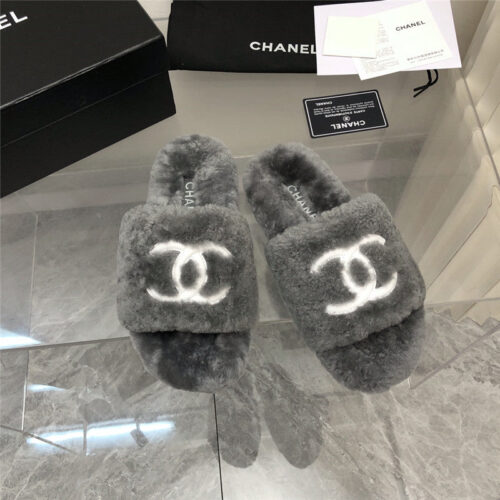 High Quality Luxury Chanel Fur Slippers – Style 89414 product detail