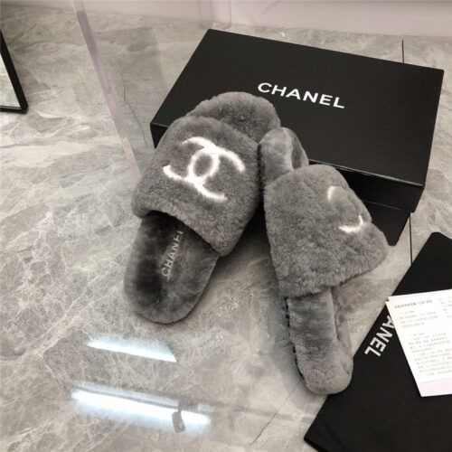 High Quality Luxury Chanel Fur Slippers – Style 89414 product detail