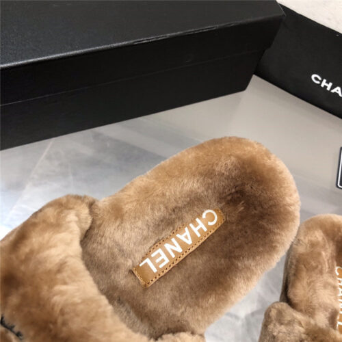 High Quality Luxury Chanel Fur Slippers – Style 86022 product detail