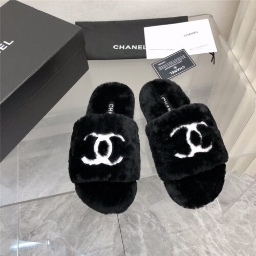 High Quality Luxury Chanel Fur Slippers – Style 80934 product detail
