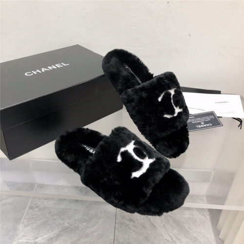 High Quality Luxury Chanel Fur Slippers – Style 80934 product detail