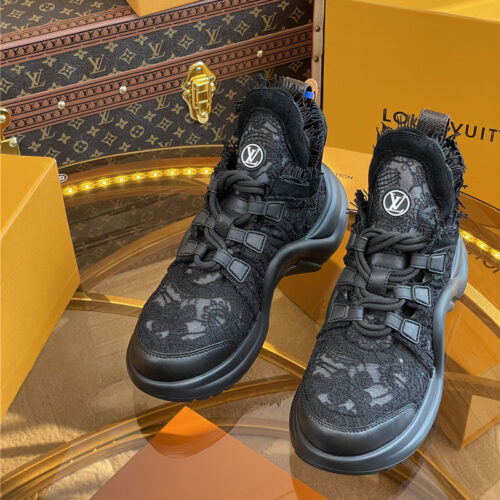 High Quality Luxury Louis Vuitton Fashion Trend Casual Sneakers alternate view