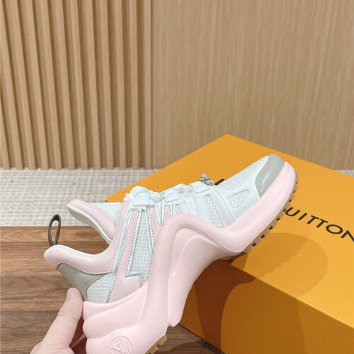 High Quality Luxury Louis Vuitton Fashion Trend Casual Sneakers – Style 55203 product detail