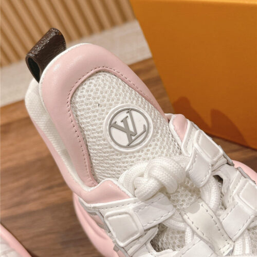 High Quality Luxury Louis Vuitton Fashion Trend Casual Sneakers – Style 55203 product detail
