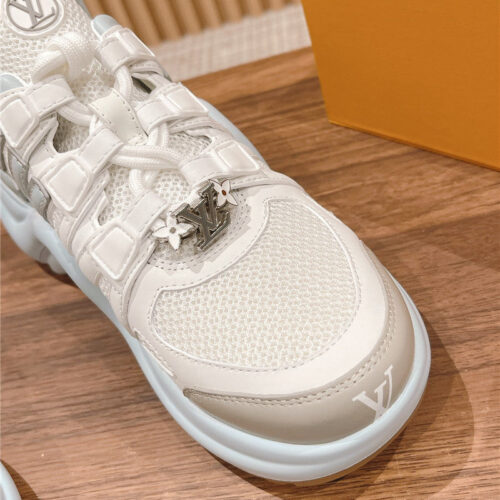 High Quality Luxury Louis Vuitton Fashion Trend Casual Sneakers – Style 87971 product detail