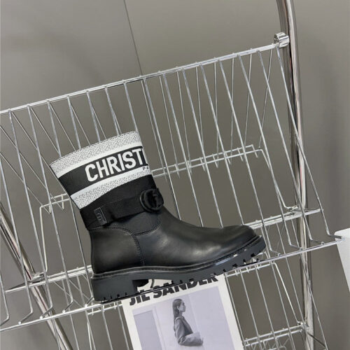 High Quality Luxury Dior Autumn Winter Classic Knight Boots – Style 23942 product detail