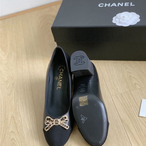High Quality Luxury Chanel Double C Butterfly Diamond Buckle Shoes product detail