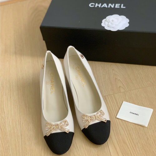 High Quality Luxury Chanel Double C Butterfly Diamond Buckle Shoes – Style 92646 alternate view