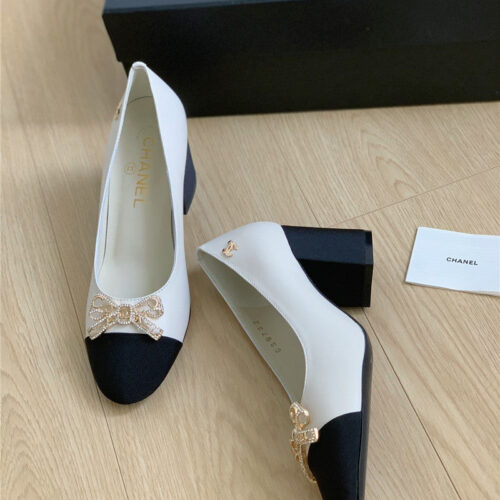 High Quality Luxury Chanel Double C Butterfly Diamond Buckle Shoes – Style 92646 product detail