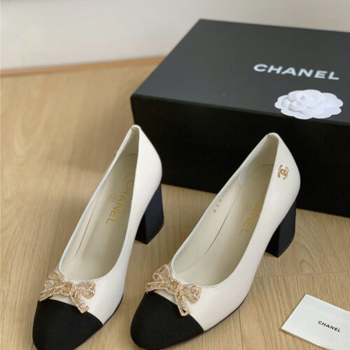 High Quality Luxury Chanel Double C Butterfly Diamond Buckle Shoes – Style 92646