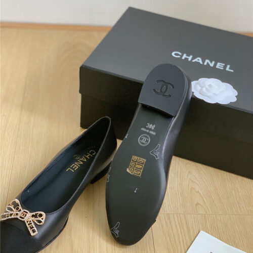 High Quality Luxury Chanel Double C Butterfly Diamond Buckle Shoes – Style 56486 product detail