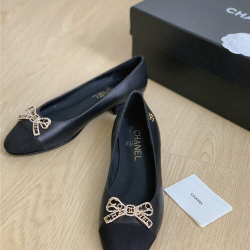 High Quality Luxury Chanel Double C Butterfly Diamond Buckle Shoes – Style 56486 product detail