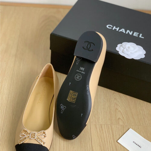 High Quality Luxury Chanel Double C Butterfly Diamond Buckle Shoes – Style 89254 product detail