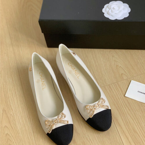 High Quality Luxury Chanel Double C Butterfly Diamond Buckle Shoes – Style 54790 alternate view