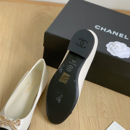 High Quality Luxury Chanel Double C Butterfly Diamond Buckle Shoes – Style 54790 product detail